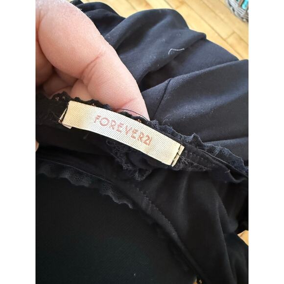 Y2k Forever 21 black silky lace cami top - Picture 2 of 3